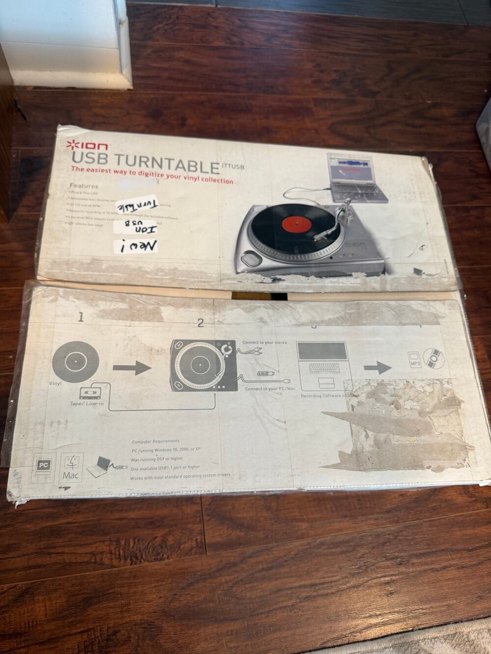Ion USB Turntable - Open Box (DL-7)